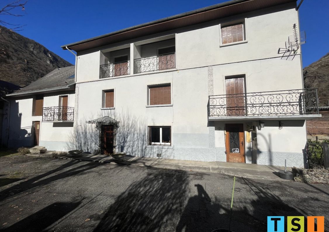 sale Ensemble immobilier Salles Et Pratviel