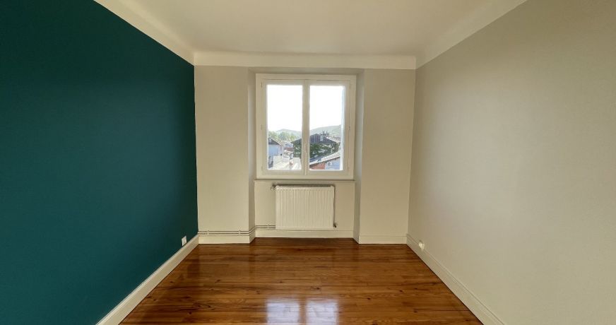 location Appartement rénové Valentine