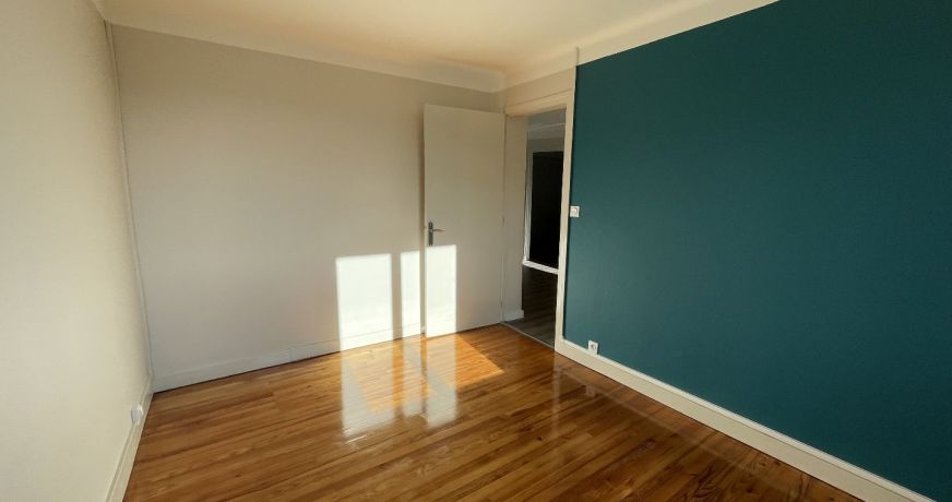 location Appartement rénové Valentine