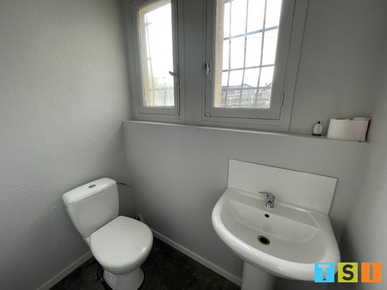 location Local commercial Saint Gaudens - Photo 10