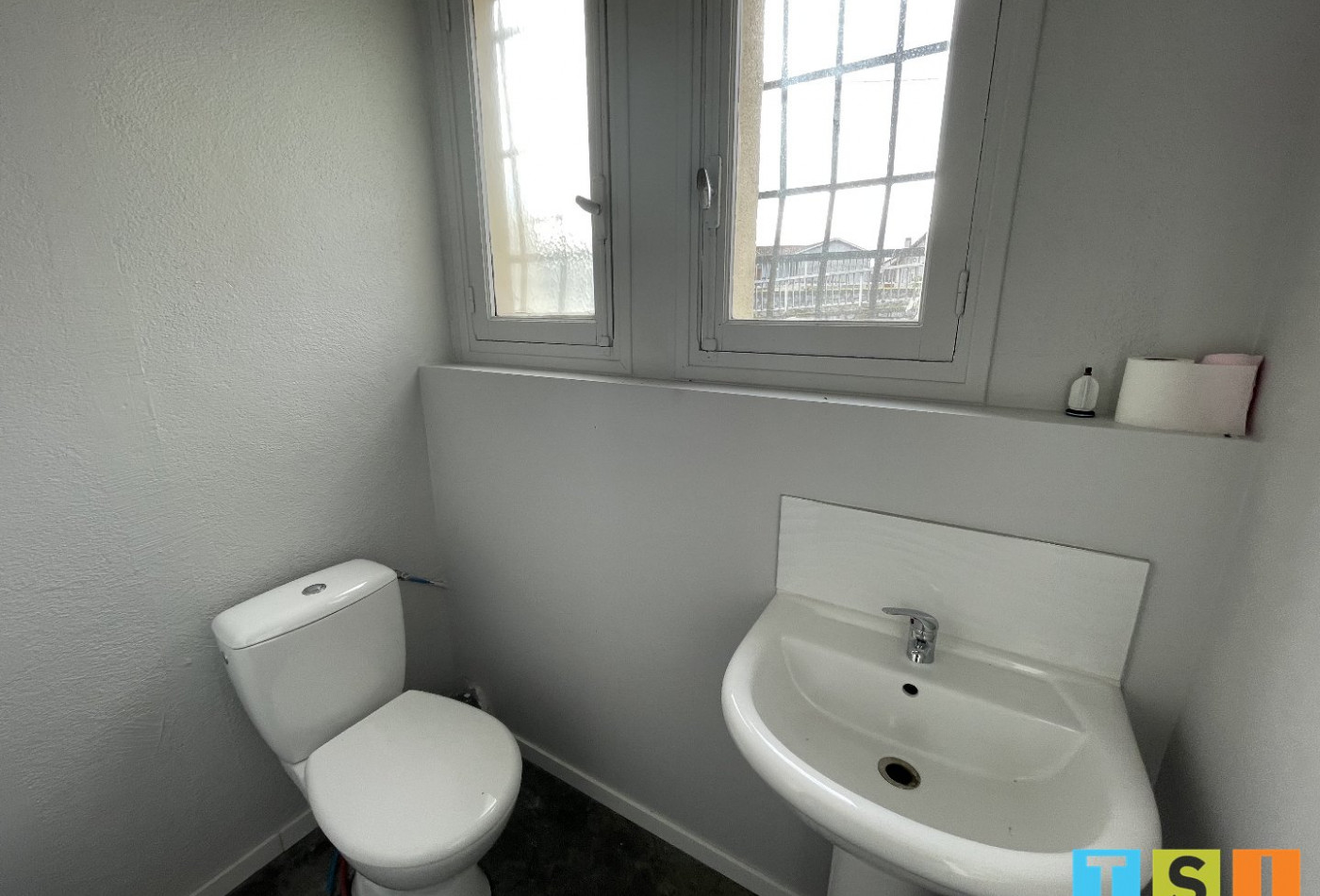 location Local commercial Saint Gaudens - Photo 10