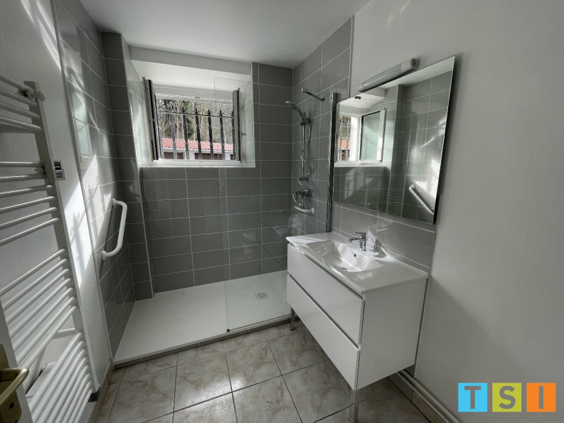 location Appartement rénové Lombres - Photo 5