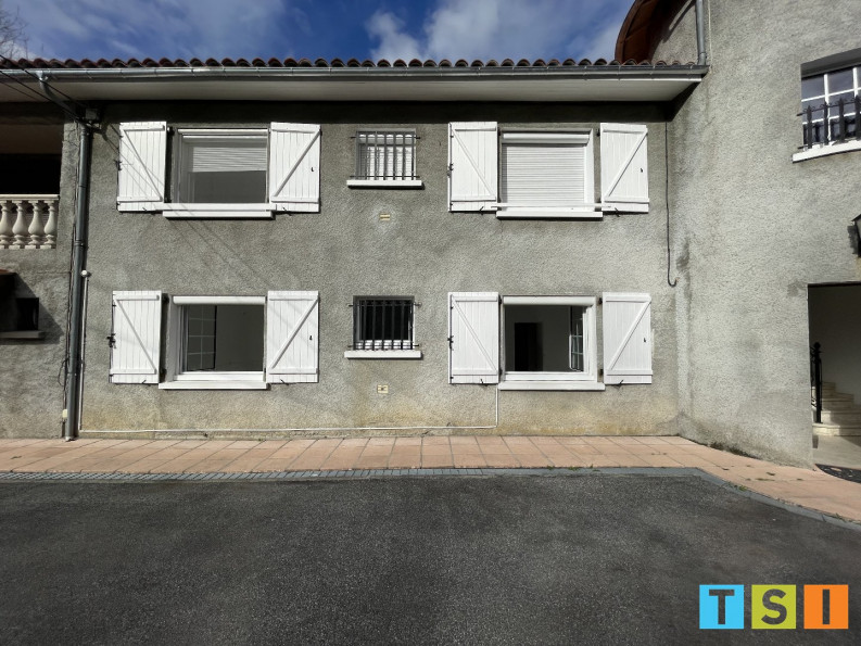 location Appartement rénové Lombres - Photo 1