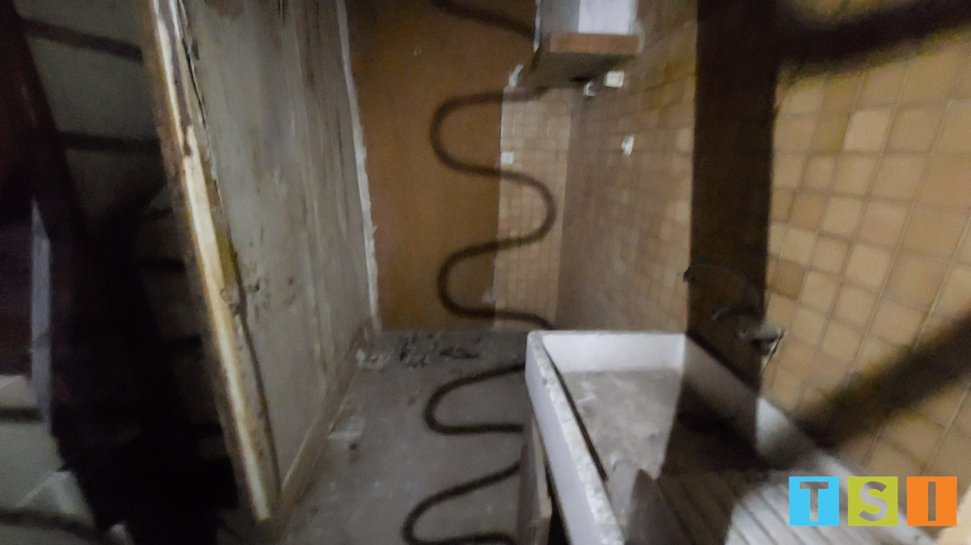 sale Maison à rénover Cazeres - Photo 8