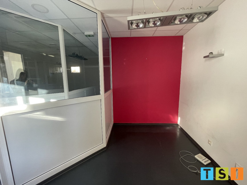 location Locaux d'activité Montrejeau - Photo 8