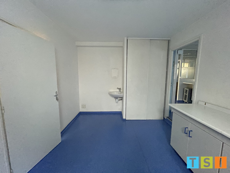 location Locaux d'activité Montrejeau - Photo 7