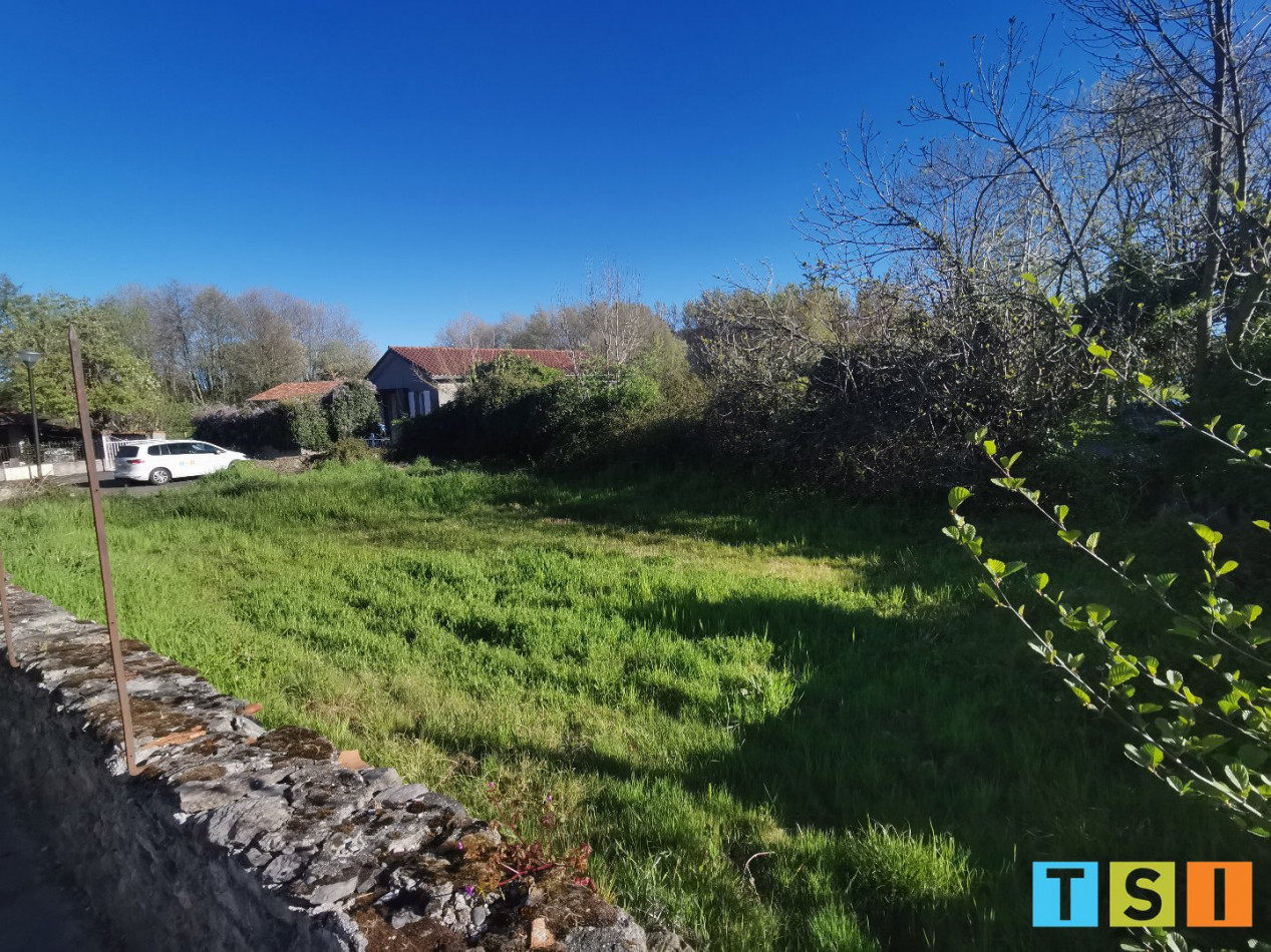 sale Terrain Loures Barousse - Photo 1