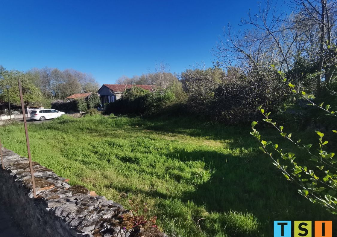 sale Terrain Loures Barousse