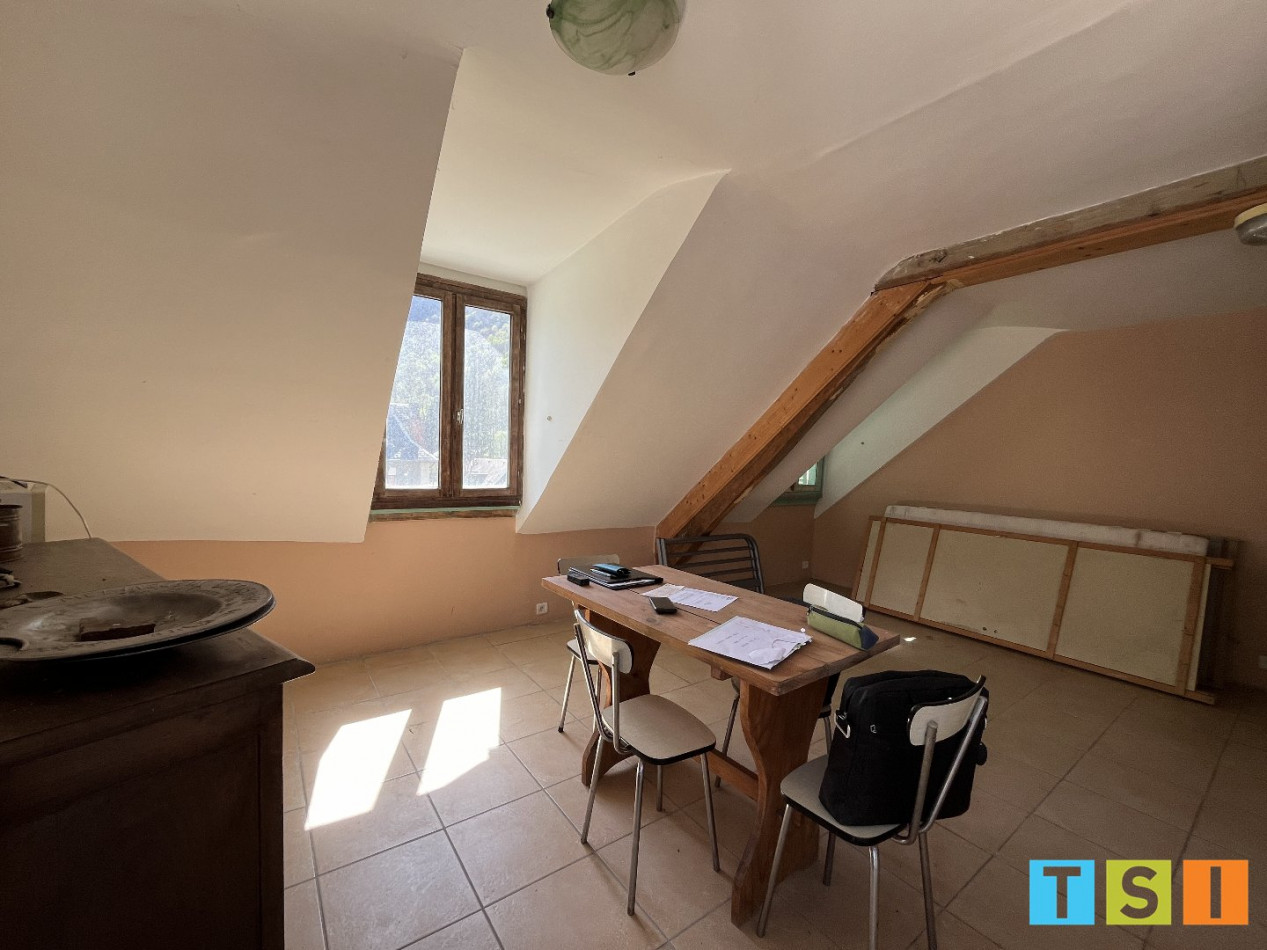 sale Appartement Saint Mamet - Photo 5