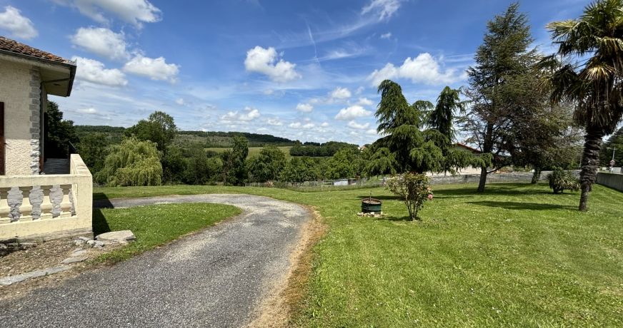 vente Maison Latoue