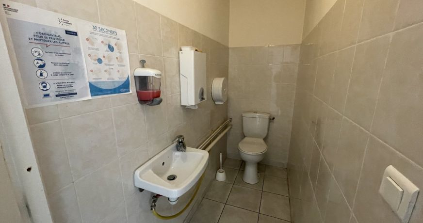 location Local commercial Boulogne Sur Gesse