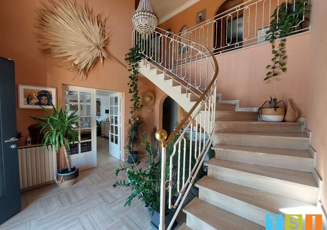 vente Villa d'architecte Boulogne Sur Gesse