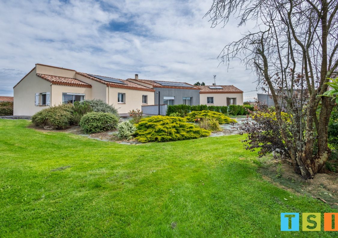 sale Maison Mondavezan