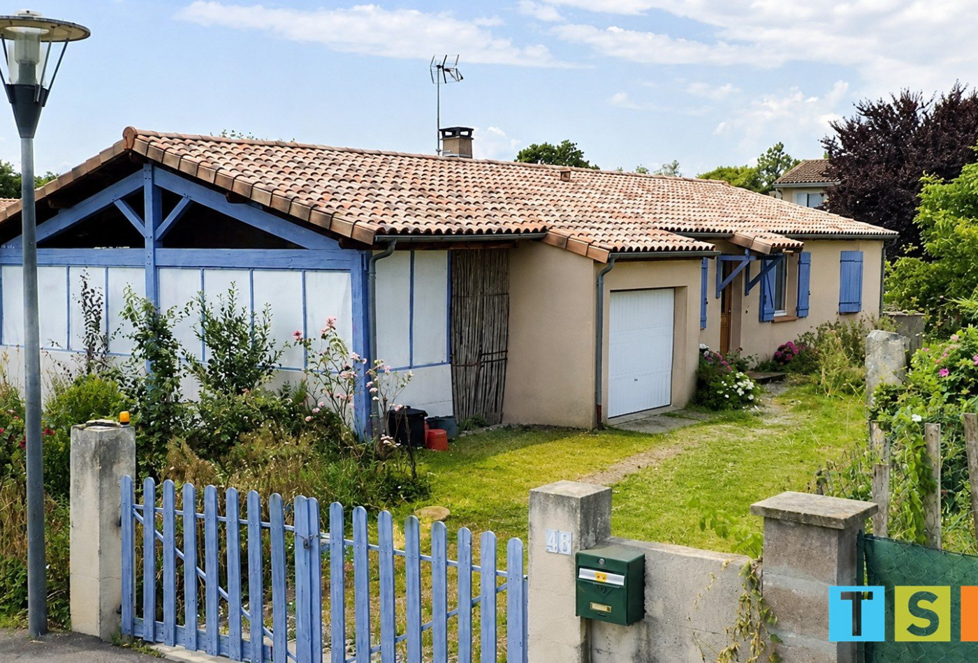 vente Maison Beauchalot - Photo 1
