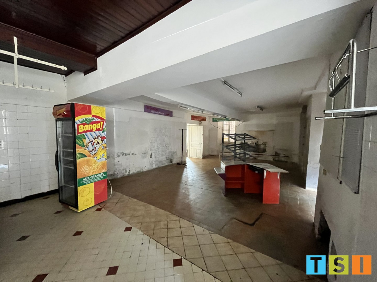 sale Ensemble immobilier Gourdan Polignan - Photo 7