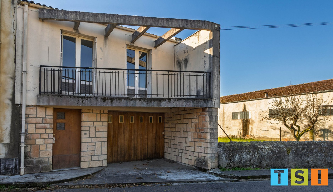 vente Maison à rénover Mane - Photo 1