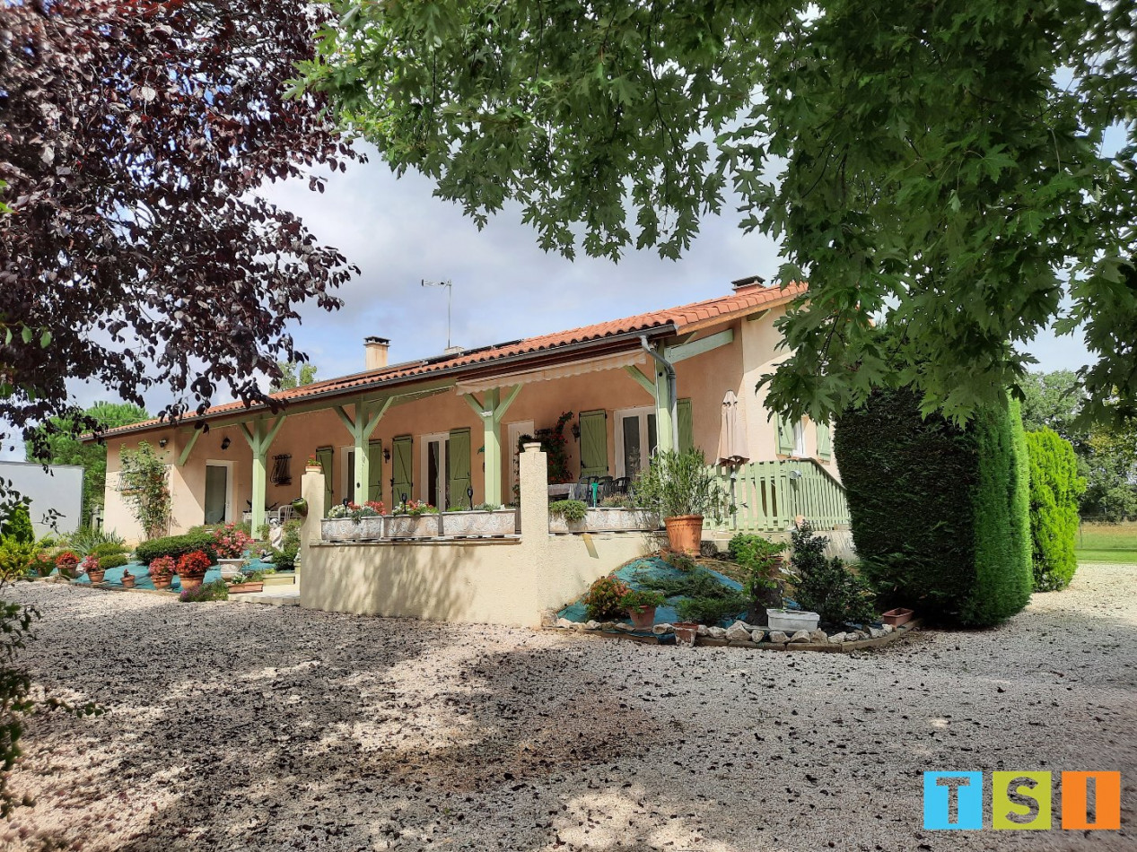 sale Maison L'isle En Dodon - Photo 1