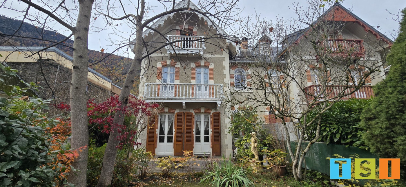 vente Maison Bagneres De Luchon - Photo 1