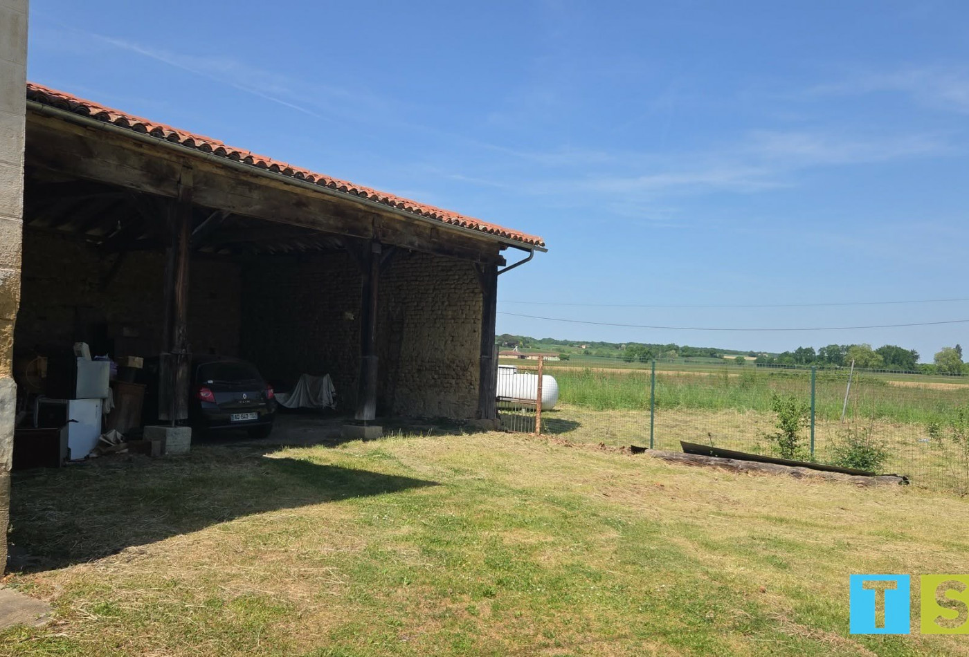 vente Corps de ferme Escanecrabe - Photo 1