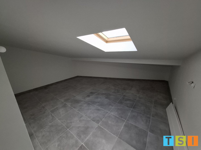 vente Immeuble Loures Barousse - Photo 7