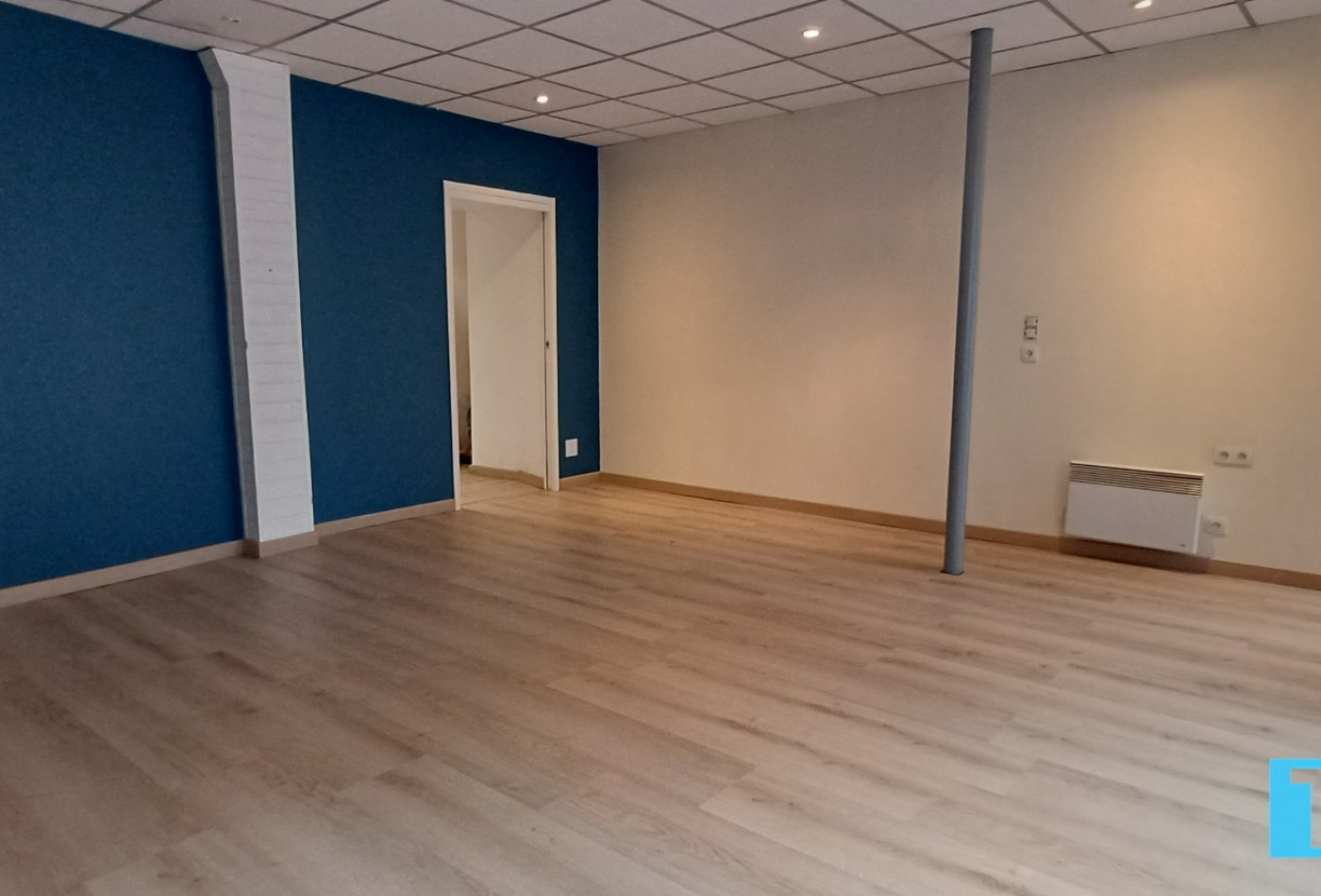 vente Ateliers et bureaux Bagneres De Luchon - Photo 2