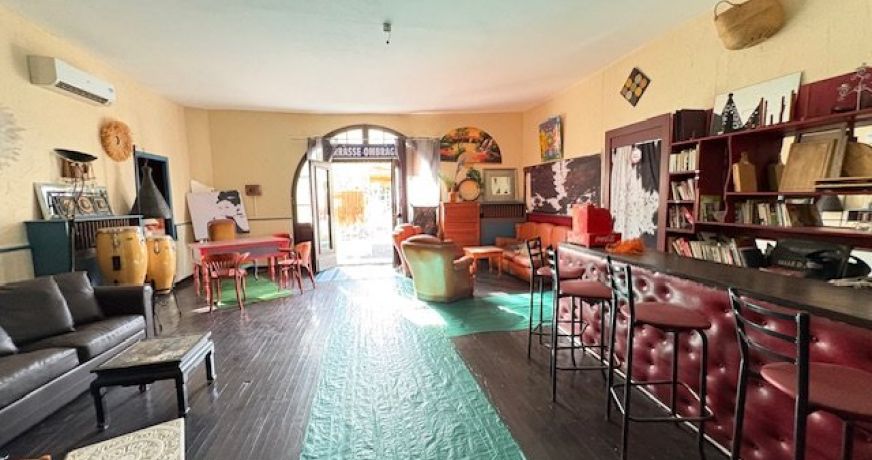 vente Immeuble mixte Loures Barousse