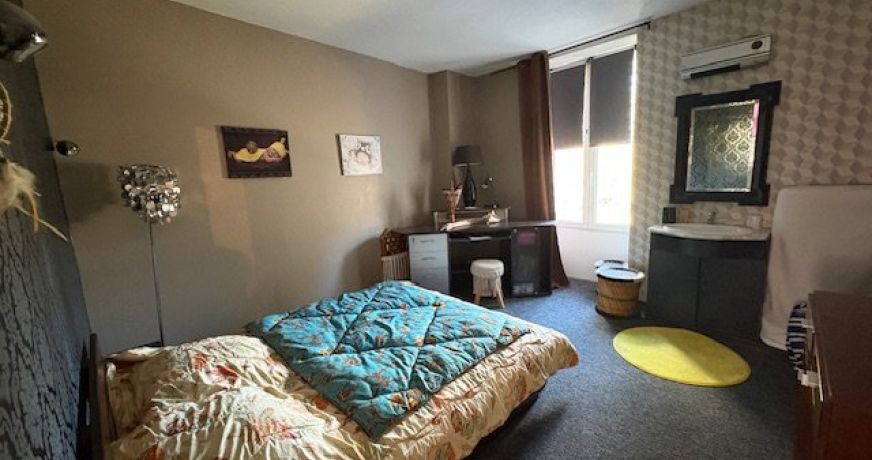 vente Immeuble mixte Loures Barousse