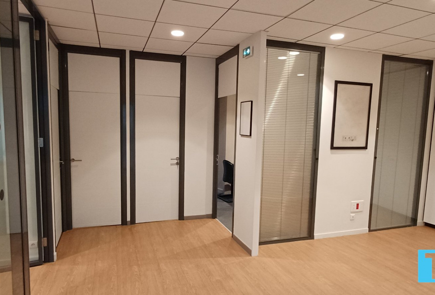 vente Bureau Bagneres De Luchon - Photo 2