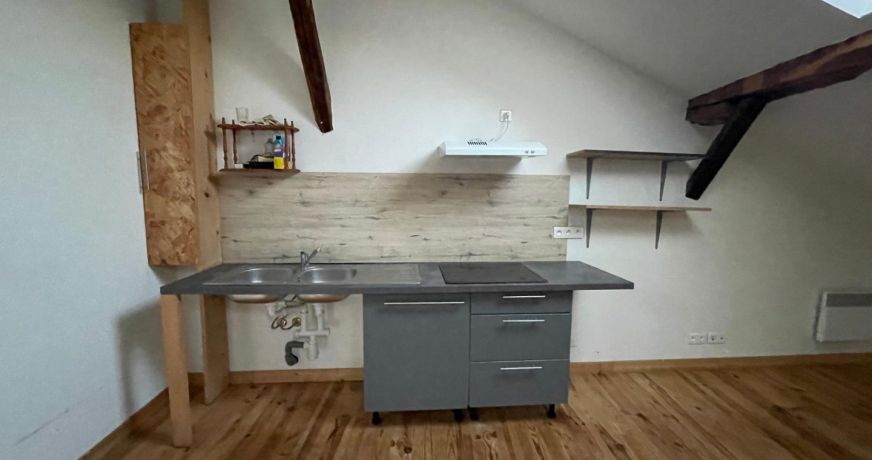 location Appartement Aspet
