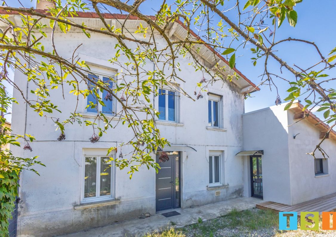 vente Maison de ville Cazeres