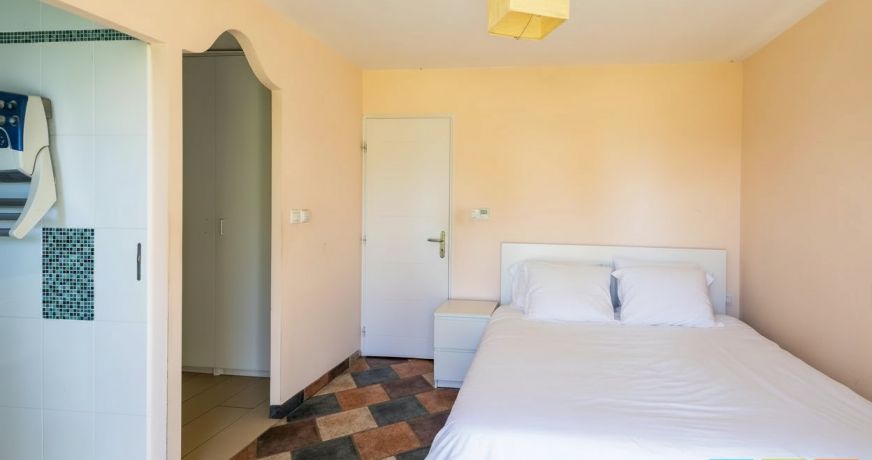 vente Villa Mondavezan