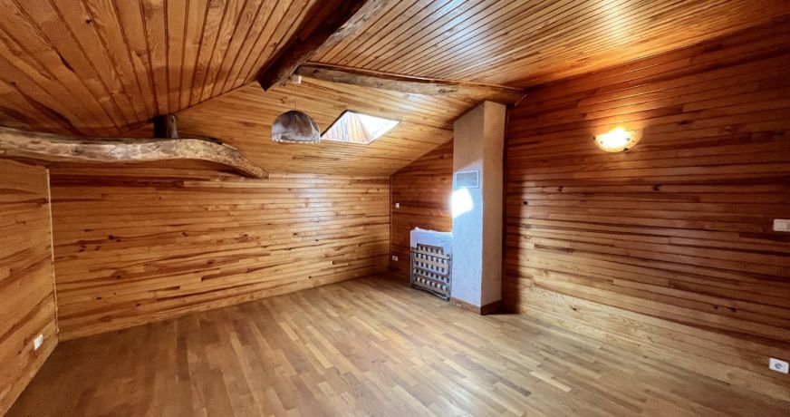 vente Maison Saint Laurent De Neste