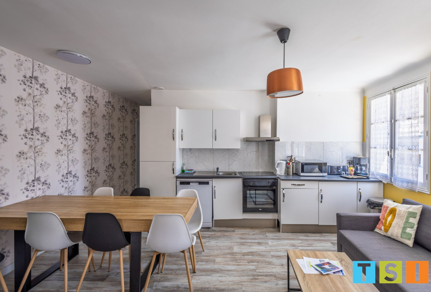 vente Appartement rénové Bagneres De Luchon - Photo 3