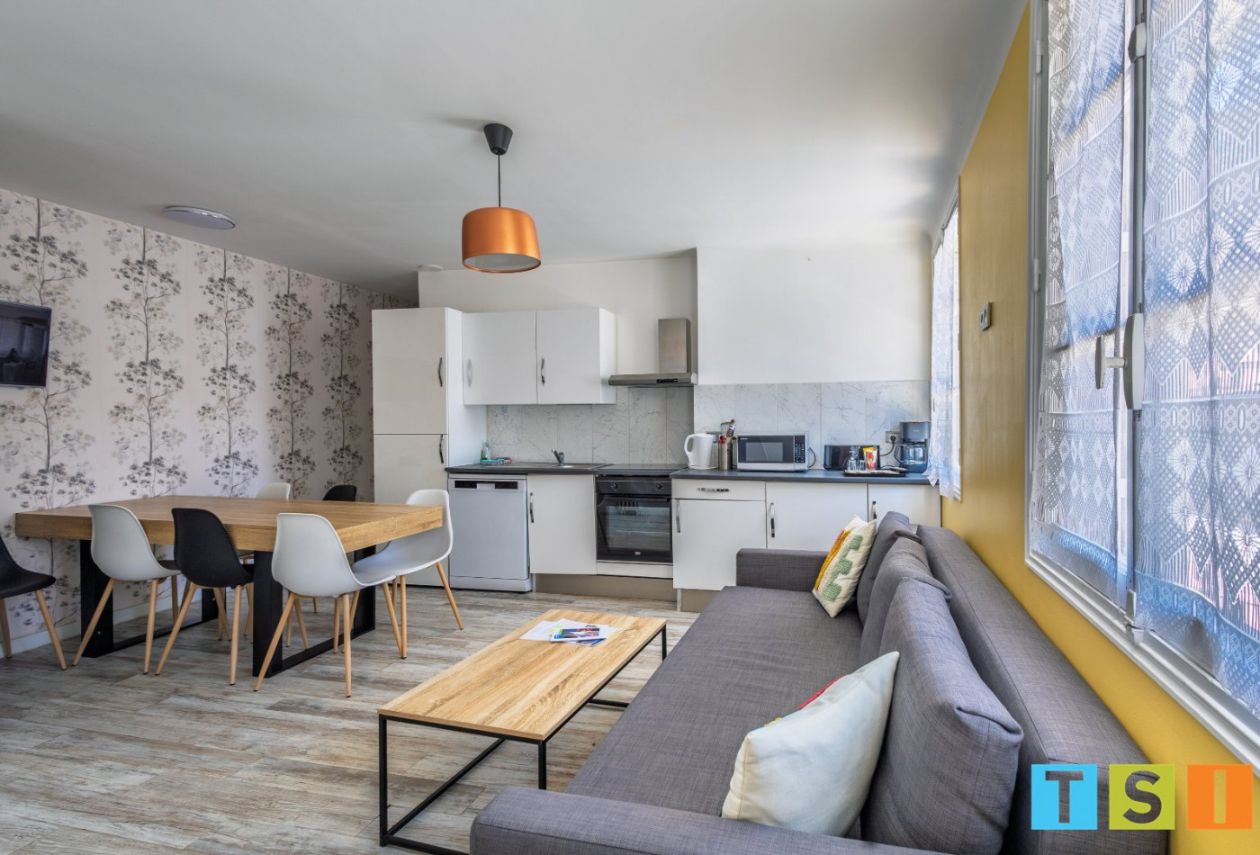 vente Appartement rénové Bagneres De Luchon - Photo 1