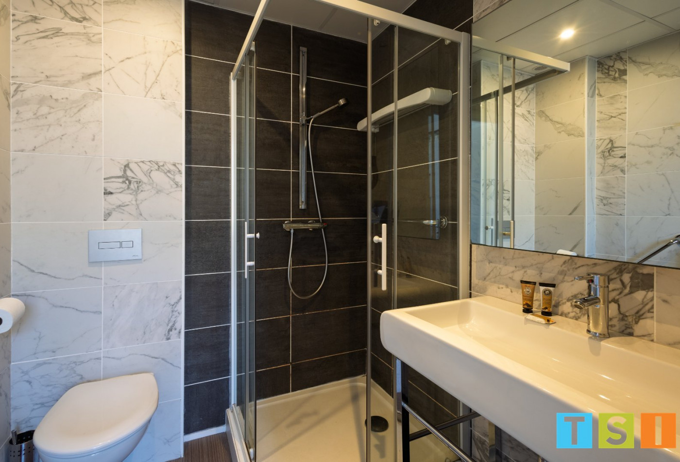 vente Studio Bagneres De Luchon - Photo 4