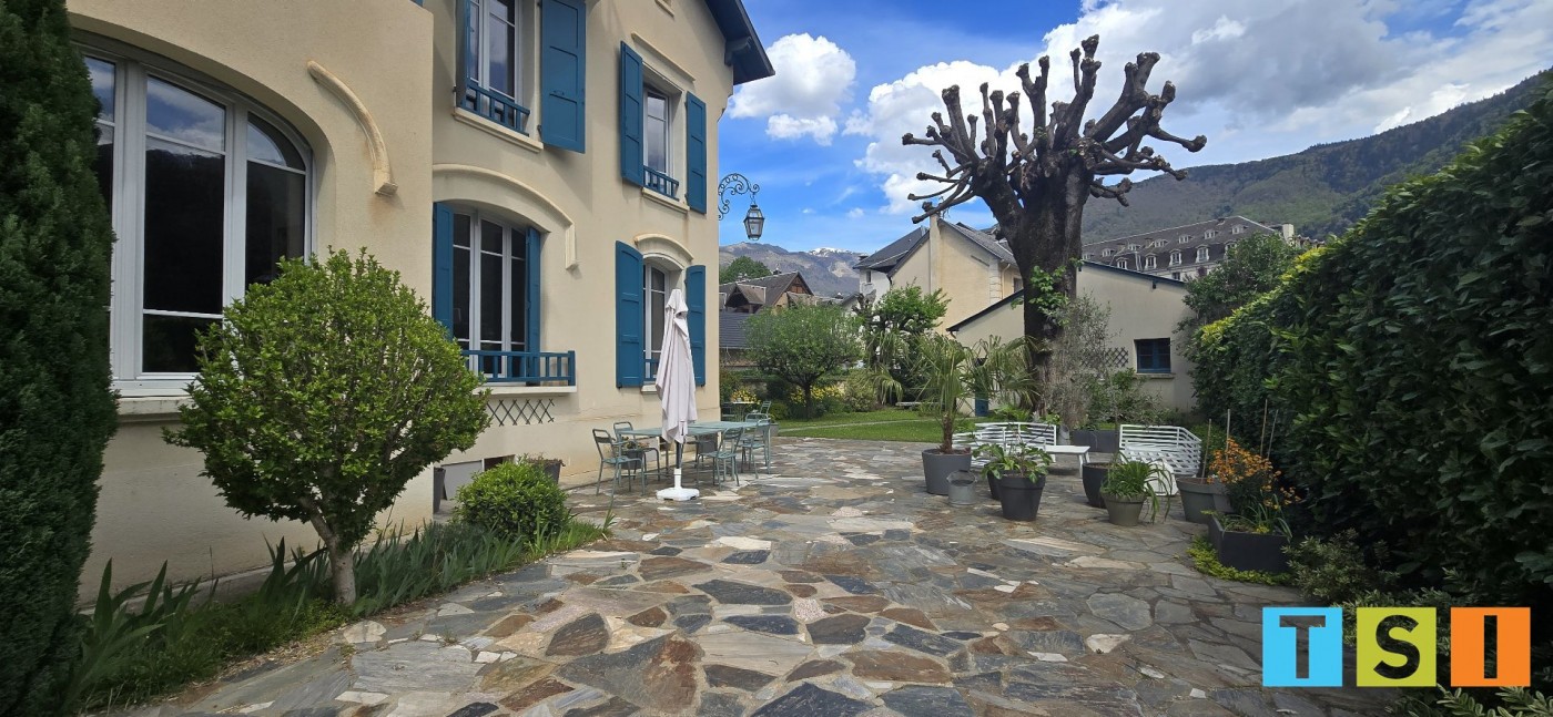 vente Maison Bagneres De Luchon - Photo 1