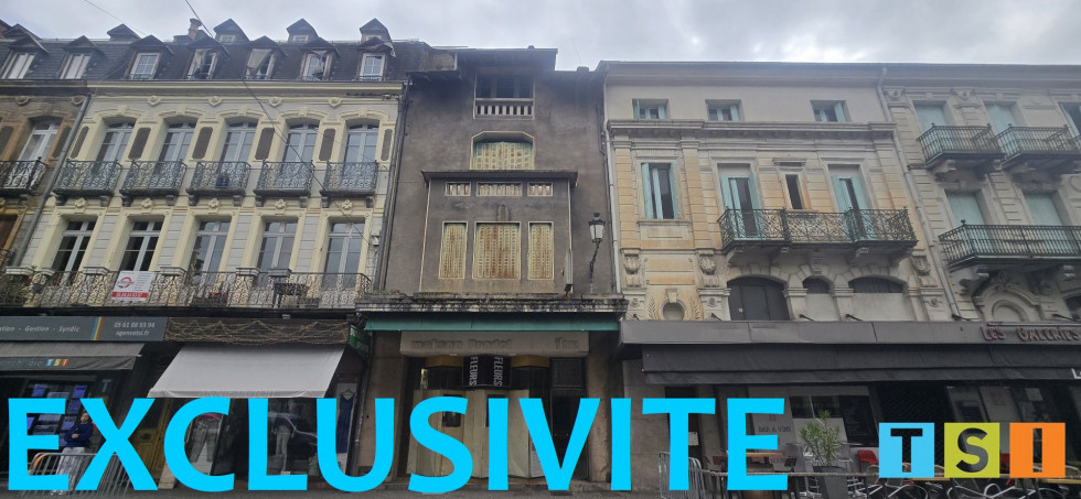 vente Immeuble Bagneres De Luchon - Photo 1