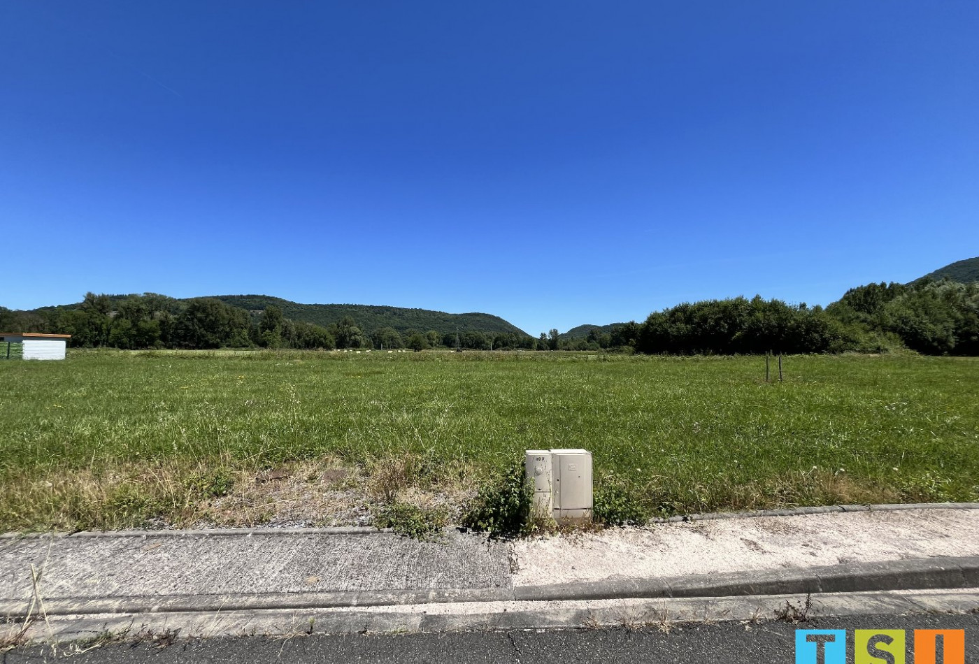 vente Terrain Loures Barousse - Photo 1