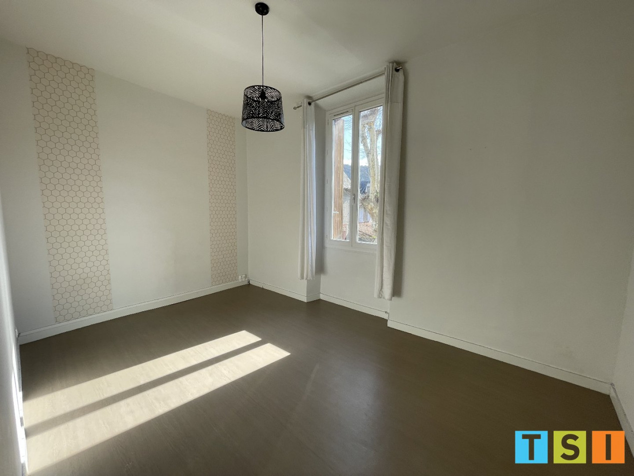 vente Appartement Loures Barousse - Photo 6