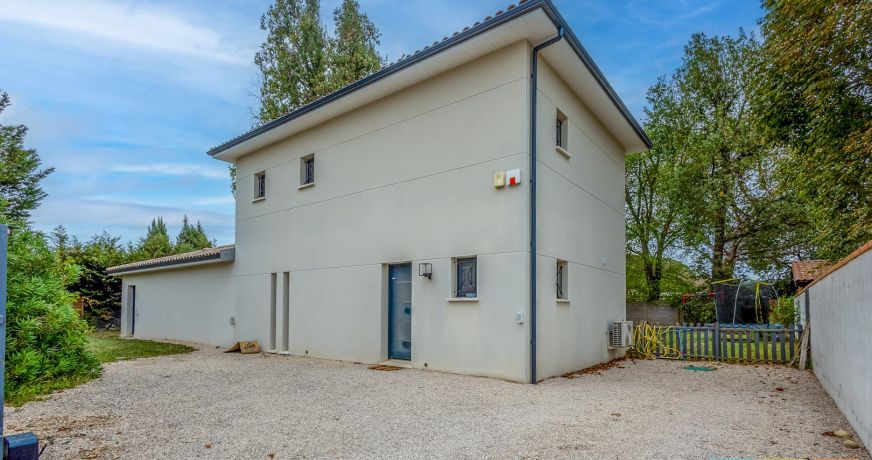 vente Maison Cazeres