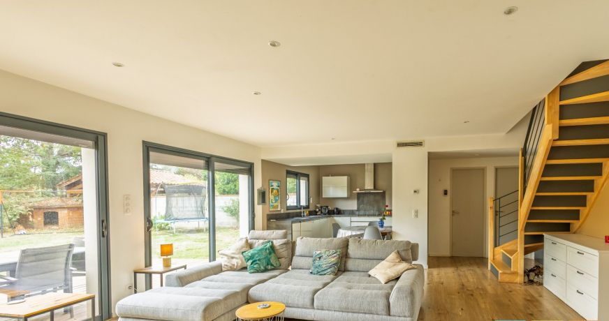 vente Maison Cazeres