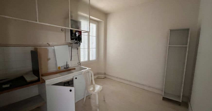 vente Immeuble mixte Loures Barousse
