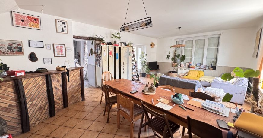 vente Immeuble mixte Loures Barousse