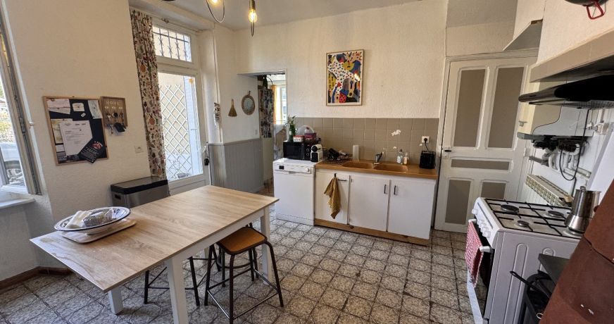 vente Immeuble mixte Loures Barousse