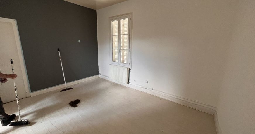 vente Immeuble mixte Loures Barousse