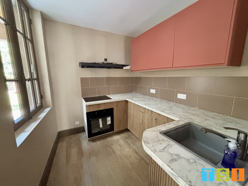 vente Maison de ville Bagneres De Luchon - Photo 4