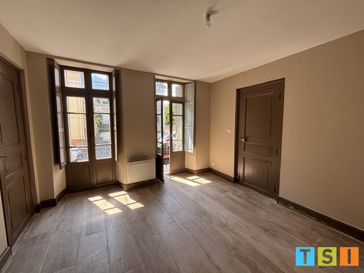 vente Maison de ville Bagneres De Luchon - Photo 2