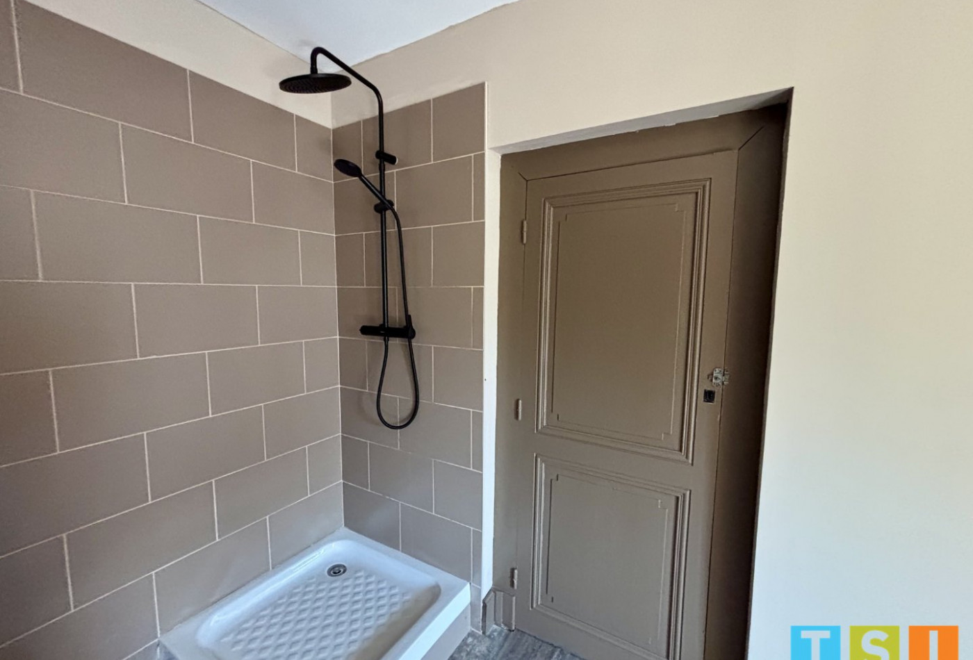 vente Maison de ville Bagneres De Luchon - Photo 6
