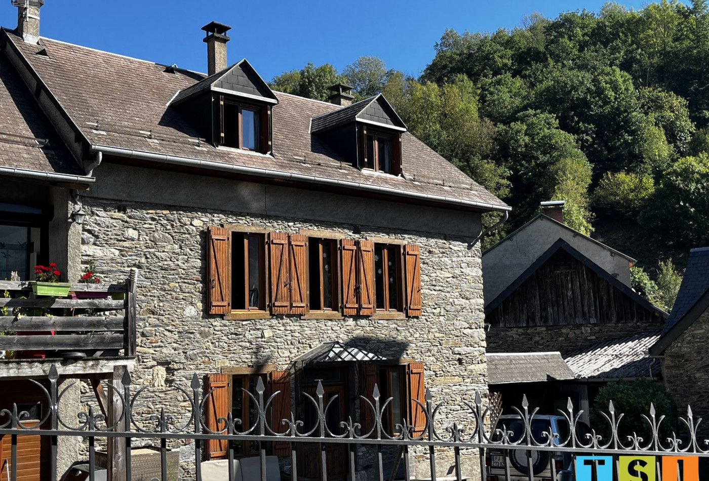 vente Maison de village Cier De Luchon - Photo 1