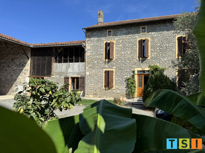 vente Maison Beauchalot - Photo 1